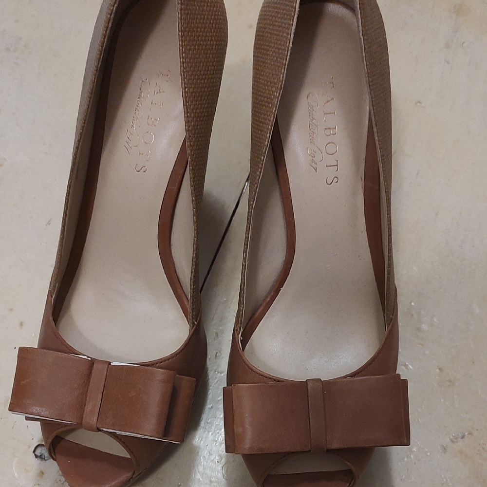 Talbots Brown Leather Heels